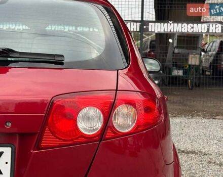 Червоний Шевроле Лачетті, об'ємом двигуна 1.4 л та пробігом 248 тис. км за 3600 $, фото 7 на Automoto.ua