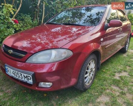 Красный Шевроле Лачетти, объемом двигателя 1.8 л и пробегом 110 тыс. км за 4500 $, фото 7 на Automoto.ua