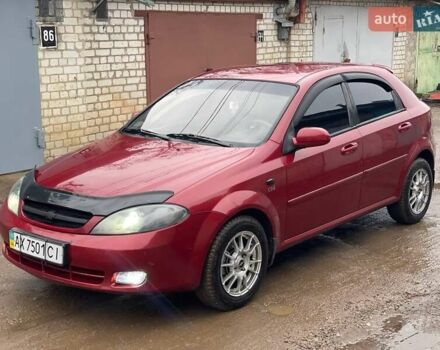 Красный Шевроле Лачетти, объемом двигателя 1.8 л и пробегом 121 тыс. км за 3750 $, фото 17 на Automoto.ua