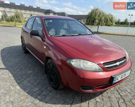 Красный Шевроле Лачетти, объемом двигателя 1.4 л и пробегом 258 тыс. км за 3300 $, фото 3 на Automoto.ua