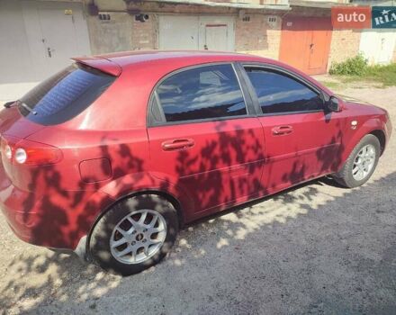 Красный Шевроле Лачетти, объемом двигателя 1.8 л и пробегом 202 тыс. км за 4400 $, фото 4 на Automoto.ua