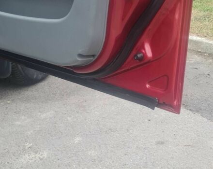 Красный Шевроле Лачетти, объемом двигателя 1.4 л и пробегом 259 тыс. км за 3500 $, фото 9 на Automoto.ua