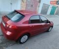 Красный Шевроле Лачетти, объемом двигателя 1.6 л и пробегом 261 тыс. км за 3650 $, фото 7 на Automoto.ua