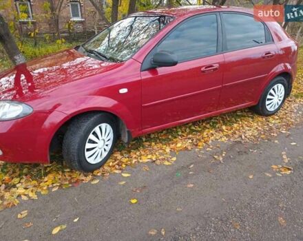 Красный Шевроле Лачетти, объемом двигателя 1.6 л и пробегом 141 тыс. км за 3399 $, фото 22 на Automoto.ua