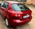 Красный Шевроле Лачетти, объемом двигателя 1.4 л и пробегом 200 тыс. км за 4000 $, фото 5 на Automoto.ua