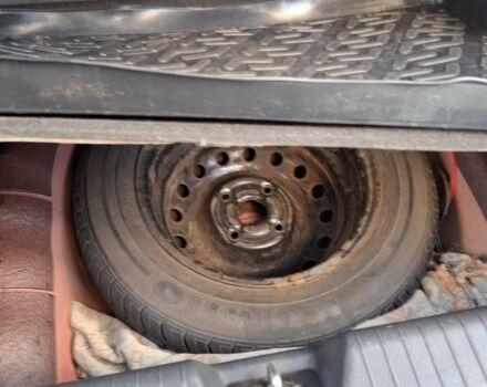 Красный Шевроле Лачетти, объемом двигателя 1.6 л и пробегом 141 тыс. км за 3399 $, фото 15 на Automoto.ua