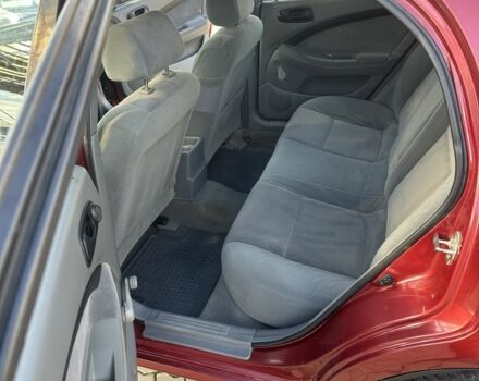 Червоний Шевроле Лачетті, об'ємом двигуна 1.6 л та пробігом 206 тис. км за 2800 $, фото 9 на Automoto.ua