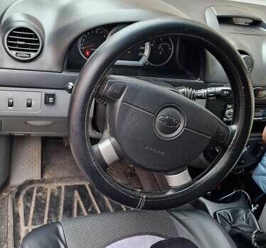 Красный Шевроле Лачетти, объемом двигателя 1.4 л и пробегом 173 тыс. км за 4500 $, фото 1 на Automoto.ua