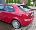 Красный Шевроле Лачетти, объемом двигателя 1.6 л и пробегом 133 тыс. км за 5000 $, фото 4 на Automoto.ua