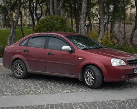 Красный Шевроле Лачетти, объемом двигателя 1.8 л и пробегом 365 тыс. км за 2800 $, фото 2 на Automoto.ua