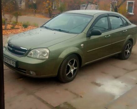 Красный Шевроле Лачетти, объемом двигателя 0.12 л и пробегом 300 тыс. км за 3500 $, фото 2 на Automoto.ua