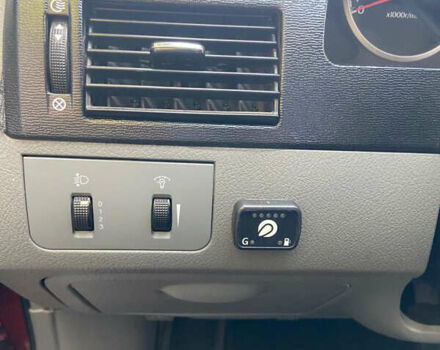 Червоний Шевроле Лачетті, об'ємом двигуна 1.6 л та пробігом 284 тис. км за 4200 $, фото 5 на Automoto.ua