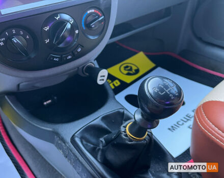 Красный Шевроле Лачетти, объемом двигателя 1.6 л и пробегом 256 тыс. км за 4300 $, фото 10 на Automoto.ua