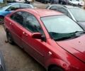 Красный Шевроле Лачетти, объемом двигателя 1.8 л и пробегом 190 тыс. км за 2000 $, фото 5 на Automoto.ua