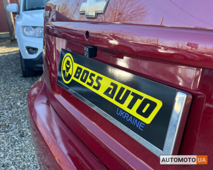 Красный Шевроле Лачетти, объемом двигателя 1.6 л и пробегом 256 тыс. км за 4300 $, фото 18 на Automoto.ua