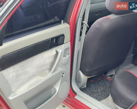 Красный Шевроле Лачетти, объемом двигателя 1.6 л и пробегом 223 тыс. км за 3700 $, фото 24 на Automoto.ua