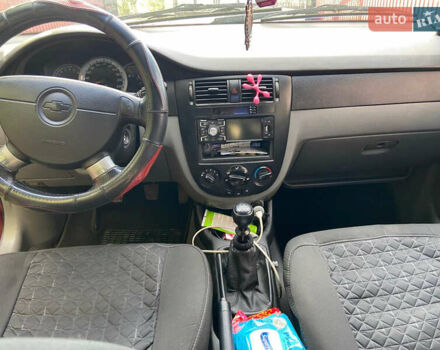 Червоний Шевроле Лачетті, об'ємом двигуна 1.6 л та пробігом 284 тис. км за 4200 $, фото 6 на Automoto.ua