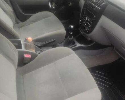 Червоний Шевроле Лачетті, об'ємом двигуна 1.6 л та пробігом 361 тис. км за 2450 $, фото 8 на Automoto.ua