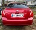 Красный Шевроле Лачетти, объемом двигателя 1.6 л и пробегом 153 тыс. км за 3500 $, фото 1 на Automoto.ua