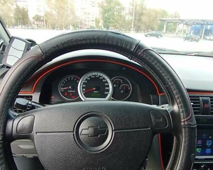 Красный Шевроле Лачетти, объемом двигателя 1.8 л и пробегом 158 тыс. км за 5800 $, фото 34 на Automoto.ua