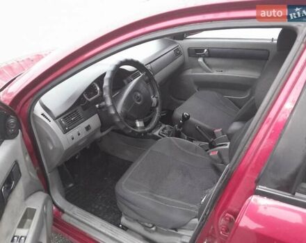 Красный Шевроле Лачетти, объемом двигателя 1.8 л и пробегом 338 тыс. км за 4300 $, фото 2 на Automoto.ua