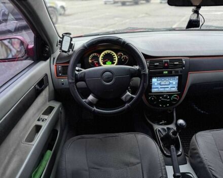 Красный Шевроле Лачетти, объемом двигателя 0 л и пробегом 158 тыс. км за 5690 $, фото 13 на Automoto.ua