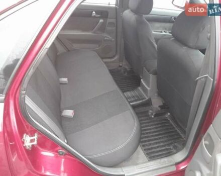 Красный Шевроле Лачетти, объемом двигателя 1.8 л и пробегом 338 тыс. км за 4300 $, фото 8 на Automoto.ua