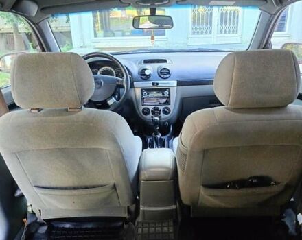 Красный Шевроле Лачетти, объемом двигателя 1.6 л и пробегом 220 тыс. км за 4300 $, фото 14 на Automoto.ua