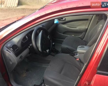 Червоний Шевроле Лачетті, об'ємом двигуна 1.8 л та пробігом 184 тис. км за 4300 $, фото 7 на Automoto.ua