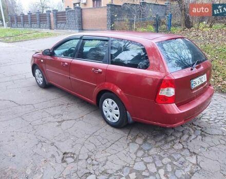 Красный Шевроле Лачетти, объемом двигателя 1.8 л и пробегом 380 тыс. км за 2999 $, фото 3 на Automoto.ua