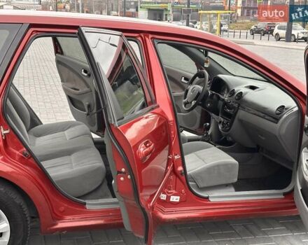 Красный Шевроле Лачетти, объемом двигателя 1.8 л и пробегом 220 тыс. км за 3300 $, фото 19 на Automoto.ua