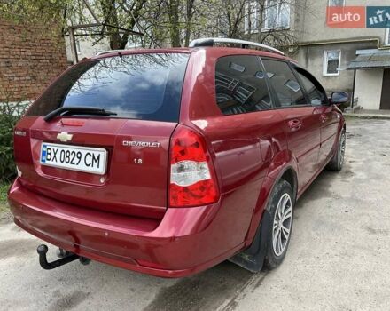 Красный Шевроле Лачетти, объемом двигателя 1.8 л и пробегом 251 тыс. км за 5500 $, фото 4 на Automoto.ua