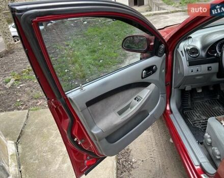 Красный Шевроле Лачетти, объемом двигателя 1.8 л и пробегом 251 тыс. км за 5500 $, фото 16 на Automoto.ua