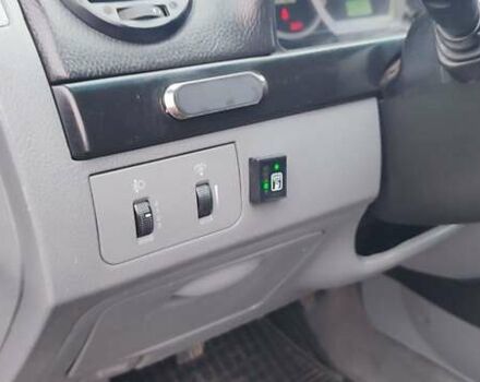 Красный Шевроле Лачетти, объемом двигателя 1.8 л и пробегом 235 тыс. км за 3900 $, фото 14 на Automoto.ua