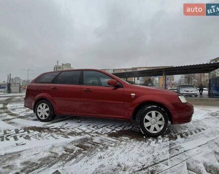 Красный Шевроле Лачетти, объемом двигателя 1.8 л и пробегом 280 тыс. км за 5100 $, фото 2 на Automoto.ua