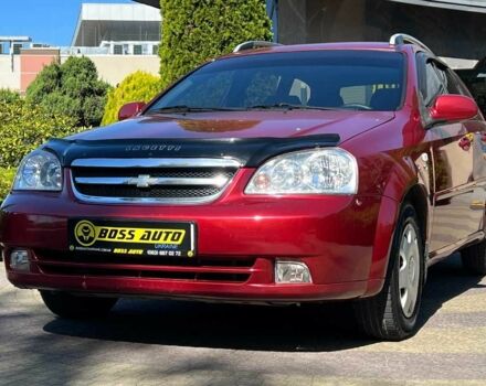 Красный Шевроле Лачетти, объемом двигателя 1.8 л и пробегом 107 тыс. км за 5400 $, фото 2 на Automoto.ua