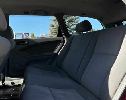 Красный Шевроле Лачетти, объемом двигателя 1.8 л и пробегом 107 тыс. км за 5400 $, фото 9 на Automoto.ua