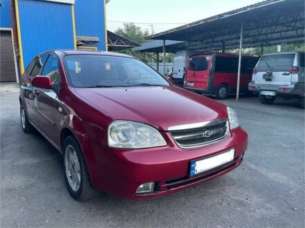 Красный Шевроле Лачетти, объемом двигателя 2.5 л и пробегом 270 тыс. км за 2450 $, фото 1 на Automoto.ua