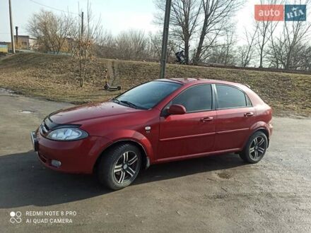 Шевроле Лачетти 2006 в Кропивницком (Кировограде) на Automoto.ua Красный Шевроле Лачетти, объемом двигателя 1.8 л и пробегом 240 тыс. км за 3500 $, фото 1 на Automoto.ua