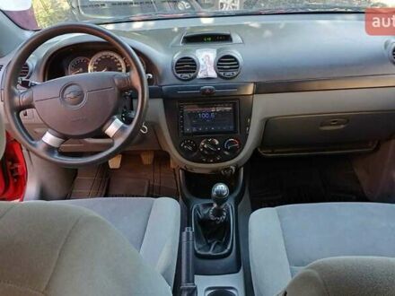 Червоний Шевроле Лачетті, об'ємом двигуна 1.4 л та пробігом 107 тис. км за 5200 $, фото 1 на Automoto.ua