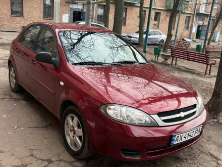 Красный Шевроле Лачетти, объемом двигателя 1.4 л и пробегом 200 тыс. км за 3200 $, фото 1 на Automoto.ua