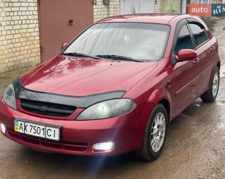 Червоний Шевроле Лачетті, об'ємом двигуна 1.8 л та пробігом 121 тис. км за 3750 $, фото 1 на Automoto.ua