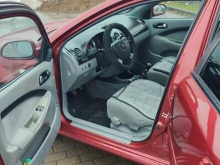 Червоний Шевроле Лачетті, об'ємом двигуна 1.8 л та пробігом 235 тис. км за 3900 $, фото 1 на Automoto.ua