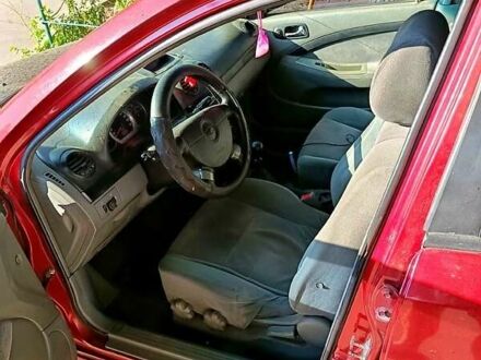 Шевроле Лачетти 2008 в Чугуеве на Automoto.ua Красный Шевроле Лачетти, объемом двигателя 1.8 л и пробегом 316 тыс. км за 2100 $, фото 1 на Automoto.ua