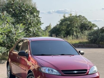 Шевроле Лачетти 2010 в Василькове на Automoto.ua Красный Шевроле Лачетти, объемом двигателя 1.6 л и пробегом 214 тыс. км за 4200 $, фото 1 на Automoto.ua
