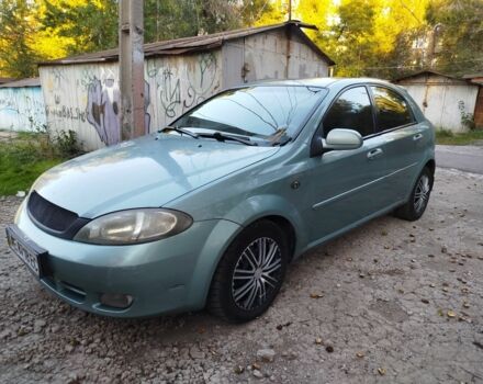 Шевроле Лачетти, объемом двигателя 1.8 л и пробегом 300 тыс. км за 2750 $, фото 1 на Automoto.ua