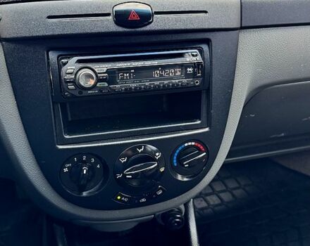 Шевроле Лачетти, объемом двигателя 1.6 л и пробегом 244 тыс. км за 3700 $, фото 7 на Automoto.ua