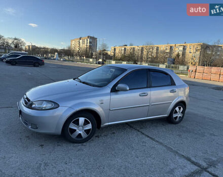 Шевроле Лачетти, объемом двигателя 1.6 л и пробегом 330 тыс. км за 2700 $, фото 1 на Automoto.ua