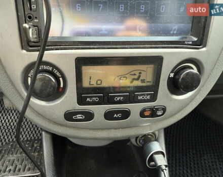 Шевроле Лачетти, объемом двигателя 1.8 л и пробегом 200 тыс. км за 4300 $, фото 8 на Automoto.ua