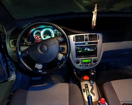 Шевроле Лачетти, объемом двигателя 1.8 л и пробегом 242 тыс. км за 3650 $, фото 3 на Automoto.ua